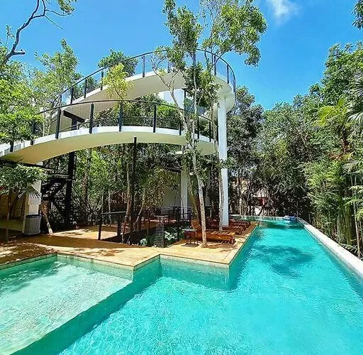 Private Rooftop Pool - Bike To Ruins Or Pousada
